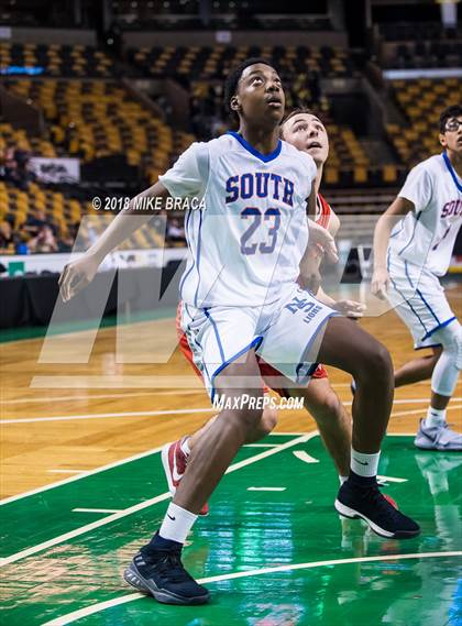 Thumbnail 1 in Waltham vs Newton South (TD Garden Good Sports Invitational) photogallery.
