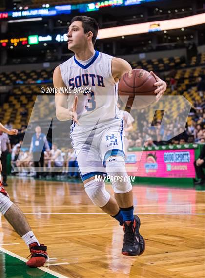 Thumbnail 1 in Waltham vs Newton South (TD Garden Good Sports Invitational) photogallery.