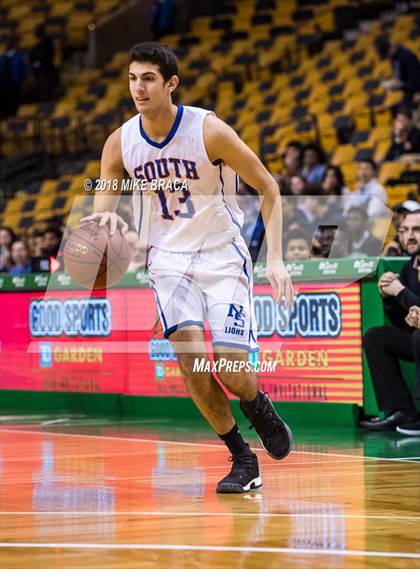 Thumbnail 3 in Waltham vs Newton South (TD Garden Good Sports Invitational) photogallery.