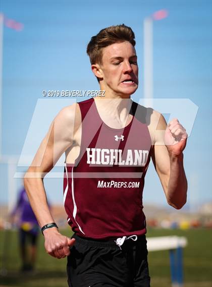 Thumbnail 2 in Highland vs Littlerock vs Eastside (400m) photogallery.