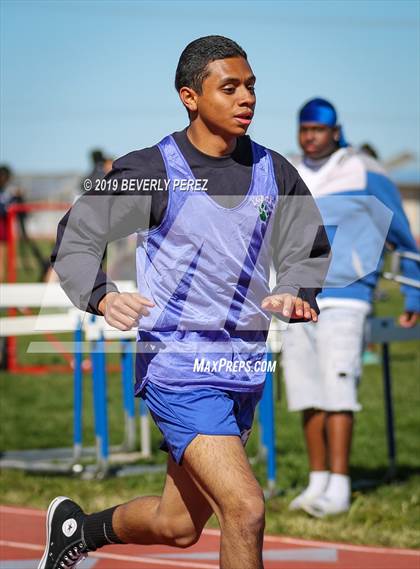Thumbnail 3 in Highland vs Littlerock vs Eastside (400m) photogallery.