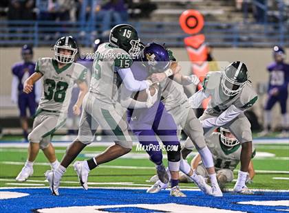 Thumbnail 1 in Buffalo vs. Franklin (UIL 3A D2 Quarterfinal Playoff) photogallery.