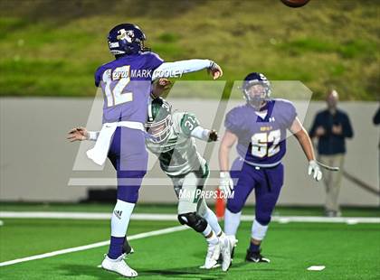 Thumbnail 3 in Buffalo vs. Franklin (UIL 3A D2 Quarterfinal Playoff) photogallery.