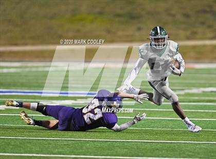 Thumbnail 3 in Buffalo vs. Franklin (UIL 3A D2 Quarterfinal Playoff) photogallery.