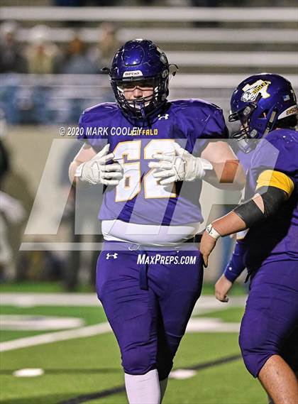 Thumbnail 1 in Buffalo vs. Franklin (UIL 3A D2 Quarterfinal Playoff) photogallery.