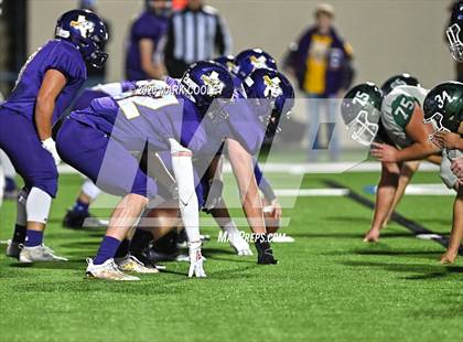 Thumbnail 3 in Buffalo vs. Franklin (UIL 3A D2 Quarterfinal Playoff) photogallery.