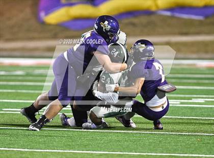 Thumbnail 2 in Buffalo vs. Franklin (UIL 3A D2 Quarterfinal Playoff) photogallery.