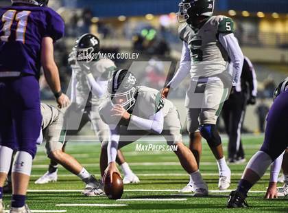Thumbnail 2 in Buffalo vs. Franklin (UIL 3A D2 Quarterfinal Playoff) photogallery.