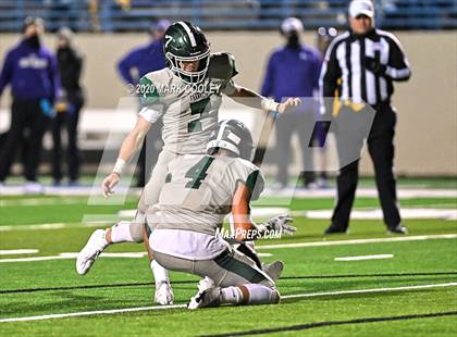 Thumbnail 3 in Buffalo vs. Franklin (UIL 3A D2 Quarterfinal Playoff) photogallery.