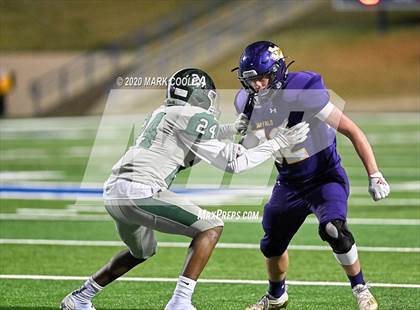 Thumbnail 2 in Buffalo vs. Franklin (UIL 3A D2 Quarterfinal Playoff) photogallery.