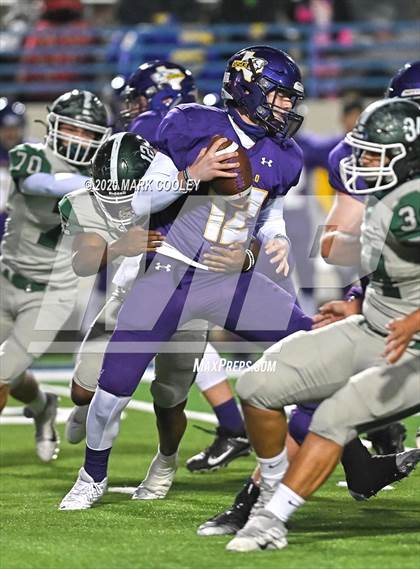 Thumbnail 2 in Buffalo vs. Franklin (UIL 3A D2 Quarterfinal Playoff) photogallery.