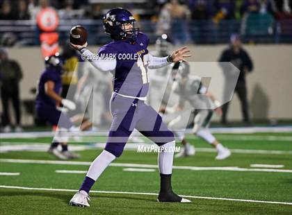 Thumbnail 2 in Buffalo vs. Franklin (UIL 3A D2 Quarterfinal Playoff) photogallery.