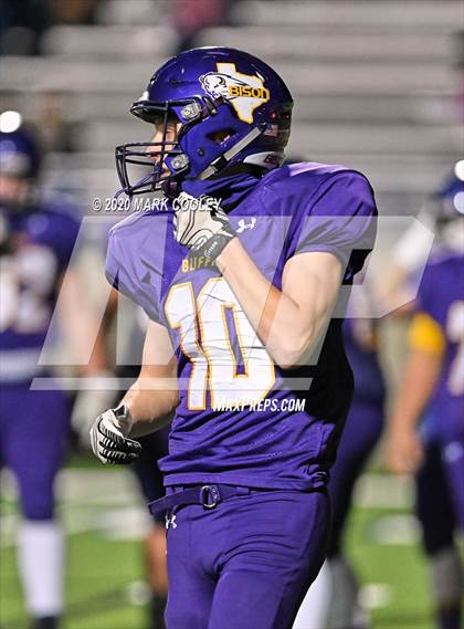 Thumbnail 3 in Buffalo vs. Franklin (UIL 3A D2 Quarterfinal Playoff) photogallery.