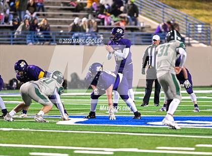 Thumbnail 1 in Buffalo vs. Franklin (UIL 3A D2 Quarterfinal Playoff) photogallery.