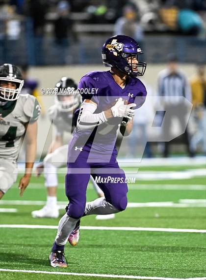 Thumbnail 1 in Buffalo vs. Franklin (UIL 3A D2 Quarterfinal Playoff) photogallery.