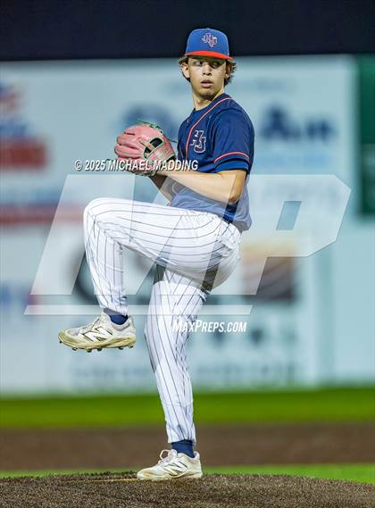 Thumbnail 1 in Hardin-Jefferson @ Barbe photogallery.