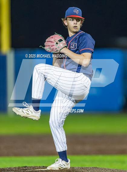Thumbnail 2 in Hardin-Jefferson @ Barbe photogallery.