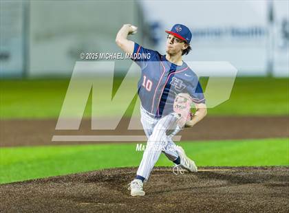 Thumbnail 1 in Hardin-Jefferson @ Barbe photogallery.