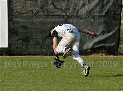 Thumbnail 1 in Mamaroneck vs. Spanish Fork (Anderson Bat National Classic) photogallery.