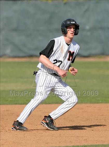 Thumbnail 2 in Mamaroneck vs. Spanish Fork (Anderson Bat National Classic) photogallery.