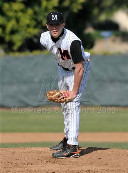 Thumbnail 2 in Mamaroneck vs. Spanish Fork (Anderson Bat National Classic) photogallery.