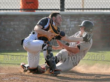 Thumbnail 1 in Mamaroneck vs. Spanish Fork (Anderson Bat National Classic) photogallery.