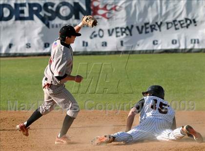 Thumbnail 1 in Mamaroneck vs. Spanish Fork (Anderson Bat National Classic) photogallery.