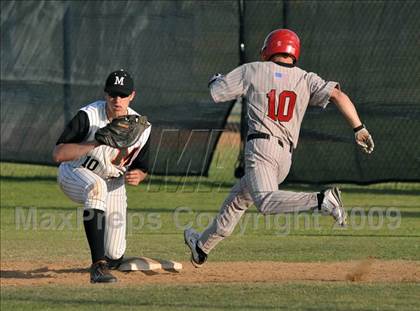 Thumbnail 2 in Mamaroneck vs. Spanish Fork (Anderson Bat National Classic) photogallery.