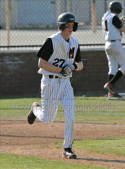Thumbnail 2 in Mamaroneck vs. Spanish Fork (Anderson Bat National Classic) photogallery.