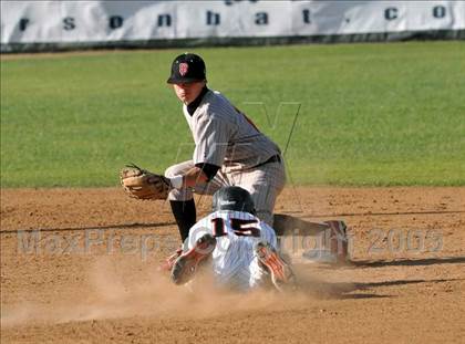 Thumbnail 3 in Mamaroneck vs. Spanish Fork (Anderson Bat National Classic) photogallery.