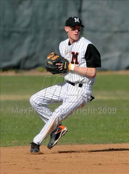 Thumbnail 1 in Mamaroneck vs. Spanish Fork (Anderson Bat National Classic) photogallery.
