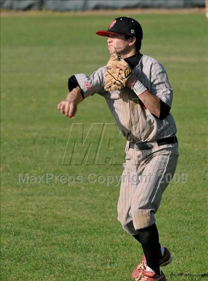 Thumbnail 2 in Mamaroneck vs. Spanish Fork (Anderson Bat National Classic) photogallery.