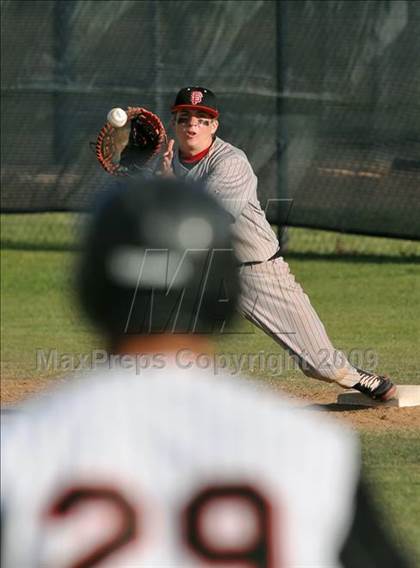 Thumbnail 1 in Mamaroneck vs. Spanish Fork (Anderson Bat National Classic) photogallery.