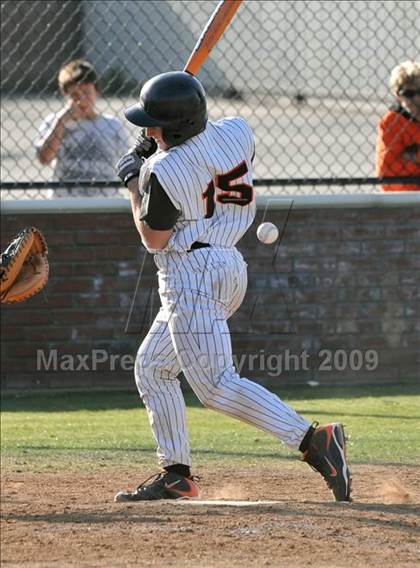 Thumbnail 3 in Mamaroneck vs. Spanish Fork (Anderson Bat National Classic) photogallery.