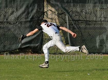 Thumbnail 2 in Mamaroneck vs. Spanish Fork (Anderson Bat National Classic) photogallery.