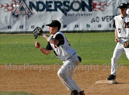 Thumbnail 3 in Mamaroneck vs. Spanish Fork (Anderson Bat National Classic) photogallery.