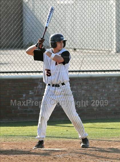 Thumbnail 3 in Mamaroneck vs. Spanish Fork (Anderson Bat National Classic) photogallery.