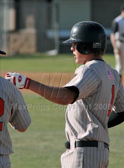 Thumbnail 2 in Mamaroneck vs. Spanish Fork (Anderson Bat National Classic) photogallery.