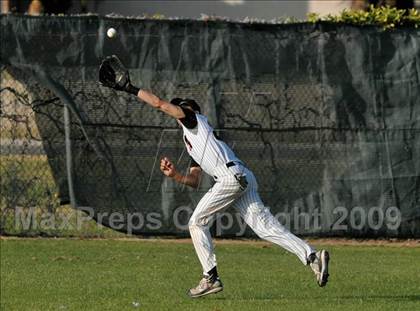 Thumbnail 3 in Mamaroneck vs. Spanish Fork (Anderson Bat National Classic) photogallery.