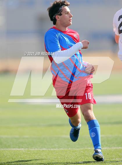 Thumbnail 3 in Del Valle vs. Round Rock (Georgetown Governor's Cup) photogallery.