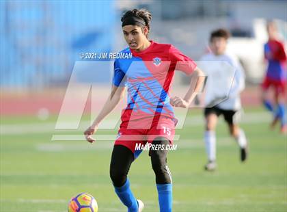 Thumbnail 2 in Del Valle vs. Round Rock (Georgetown Governor's Cup) photogallery.