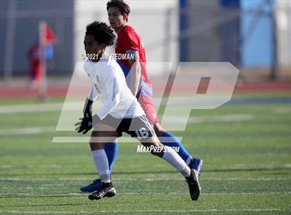 Thumbnail 3 in Del Valle vs. Round Rock (Georgetown Governor's Cup) photogallery.