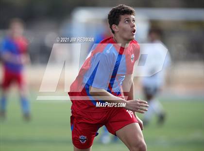 Thumbnail 3 in Del Valle vs. Round Rock (Georgetown Governor's Cup) photogallery.