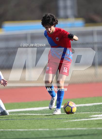 Thumbnail 2 in Del Valle vs. Round Rock (Georgetown Governor's Cup) photogallery.