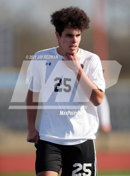 Thumbnail 2 in Del Valle vs. Round Rock (Georgetown Governor's Cup) photogallery.