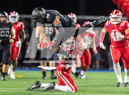 Thumbnail 3 in Servite @ Mater Dei photogallery.