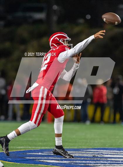 Thumbnail 2 in Servite @ Mater Dei photogallery.