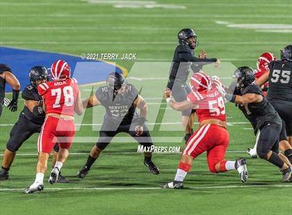Thumbnail 3 in Servite @ Mater Dei photogallery.