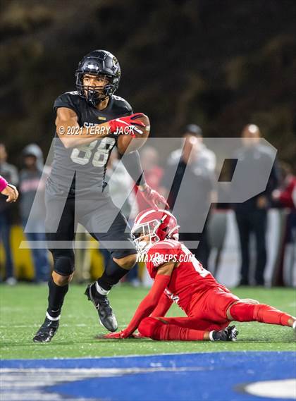 Thumbnail 3 in Servite @ Mater Dei photogallery.