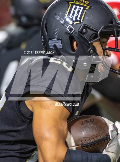 Thumbnail 3 in Servite @ Mater Dei photogallery.